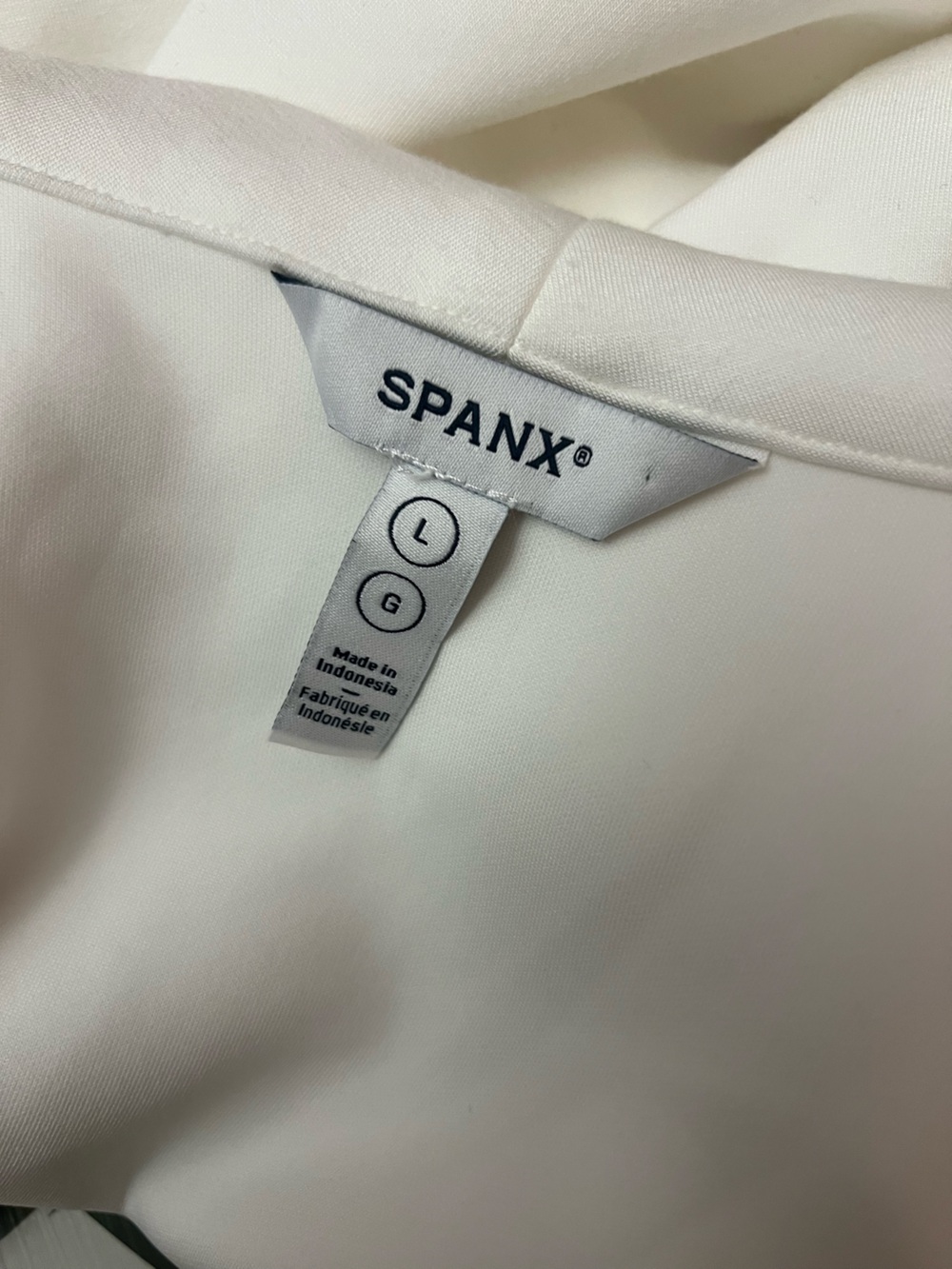 Spanx White AirEssentials Wrap Top Sweater Blouse Large - Picture 7 of 8